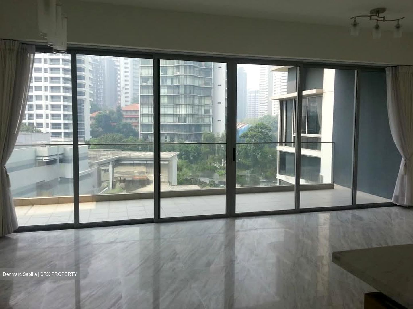 Suites @ Cairnhill (D9), Apartment #605871421